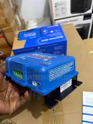 Victron Bluesolar 100w| 30 MPPT Charge Controller and Regulator