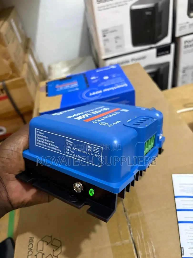 Premium Victron Energy MPPT 100/30 Solar Power Controller 400/840w