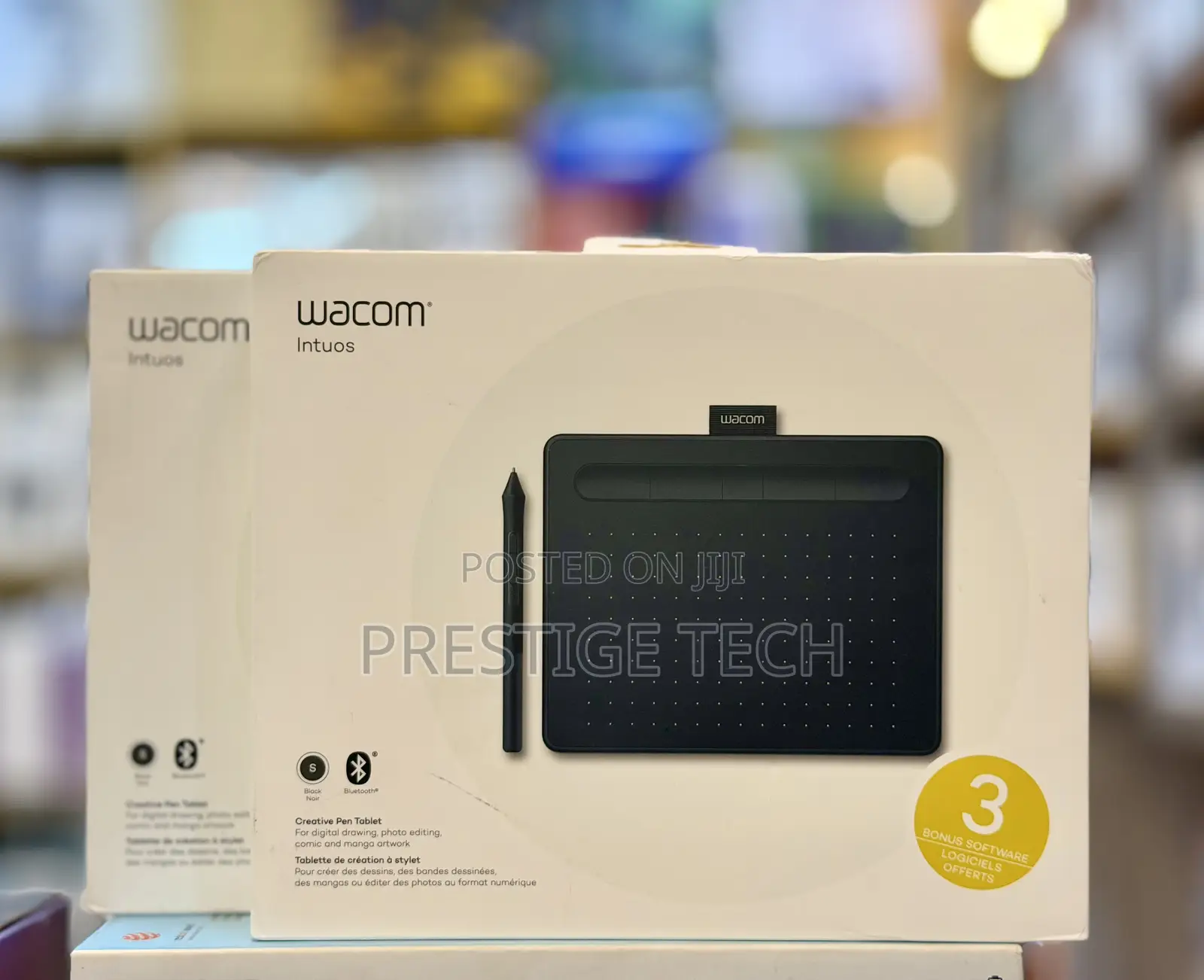Wacom Intuos Graphics Drawing Tablet, Bluetooth Version for Creators