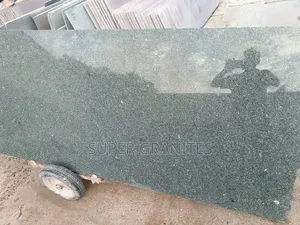 Wavy Gray Granites