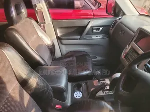 Mitsubishi Pajero 2006 White