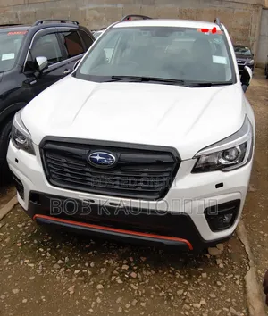 Subaru Forester 2018 White