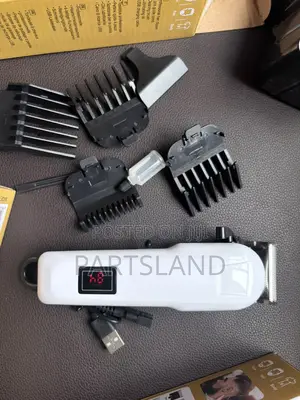 Rechargeable Portable Hair Trimmers