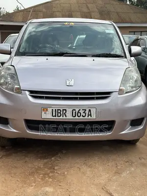 Toyota Passo 2009 Silver