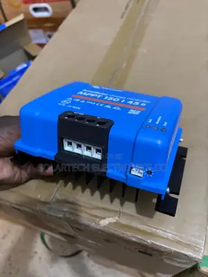 Efficient 45a Victron MPPT Controller With Smart Bluetooth St