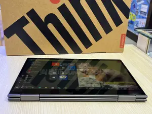 Laptop Lenovo ThinkPad X1 Yoga 16GB Intel Core i7 SSD 512GB