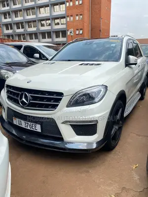 Mercedes-Benz M Class ML350 4MATIC 4dr SUV AWD (3.5L 6cyl 7A) 2014 White