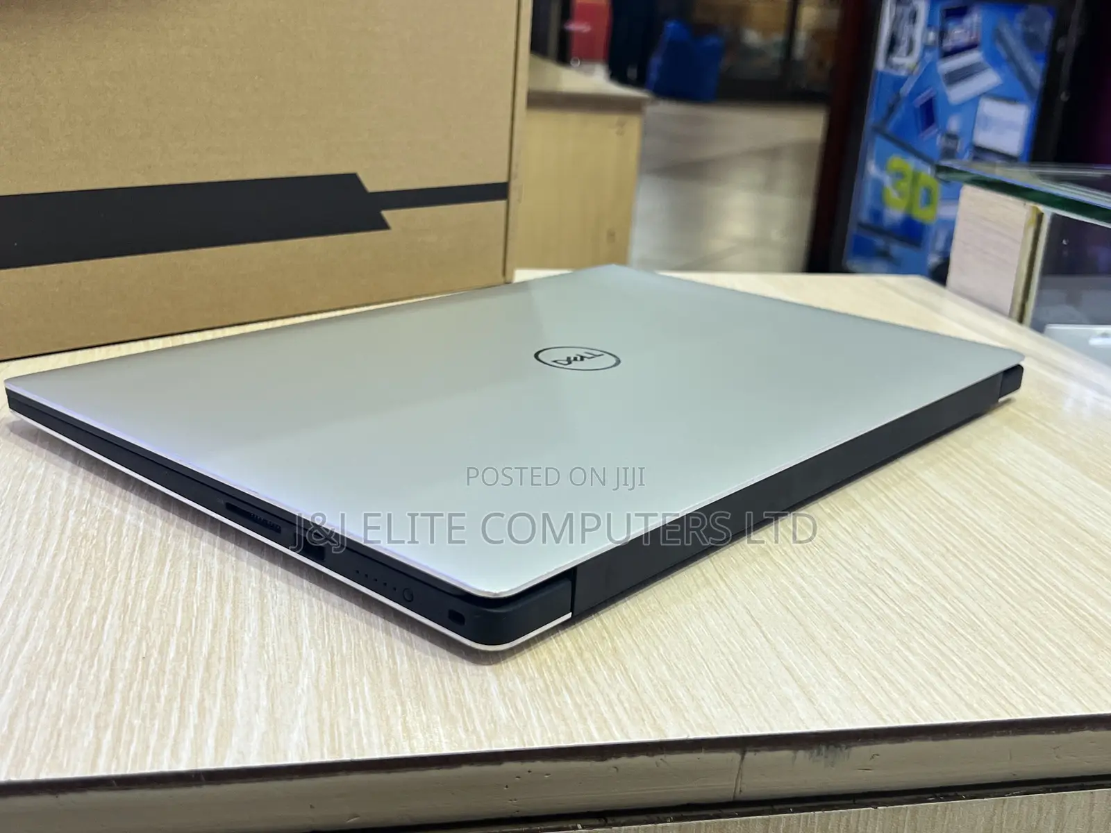 Laptop Dell Latitude 5540 16GB Intel Core i9 SSD 512GB