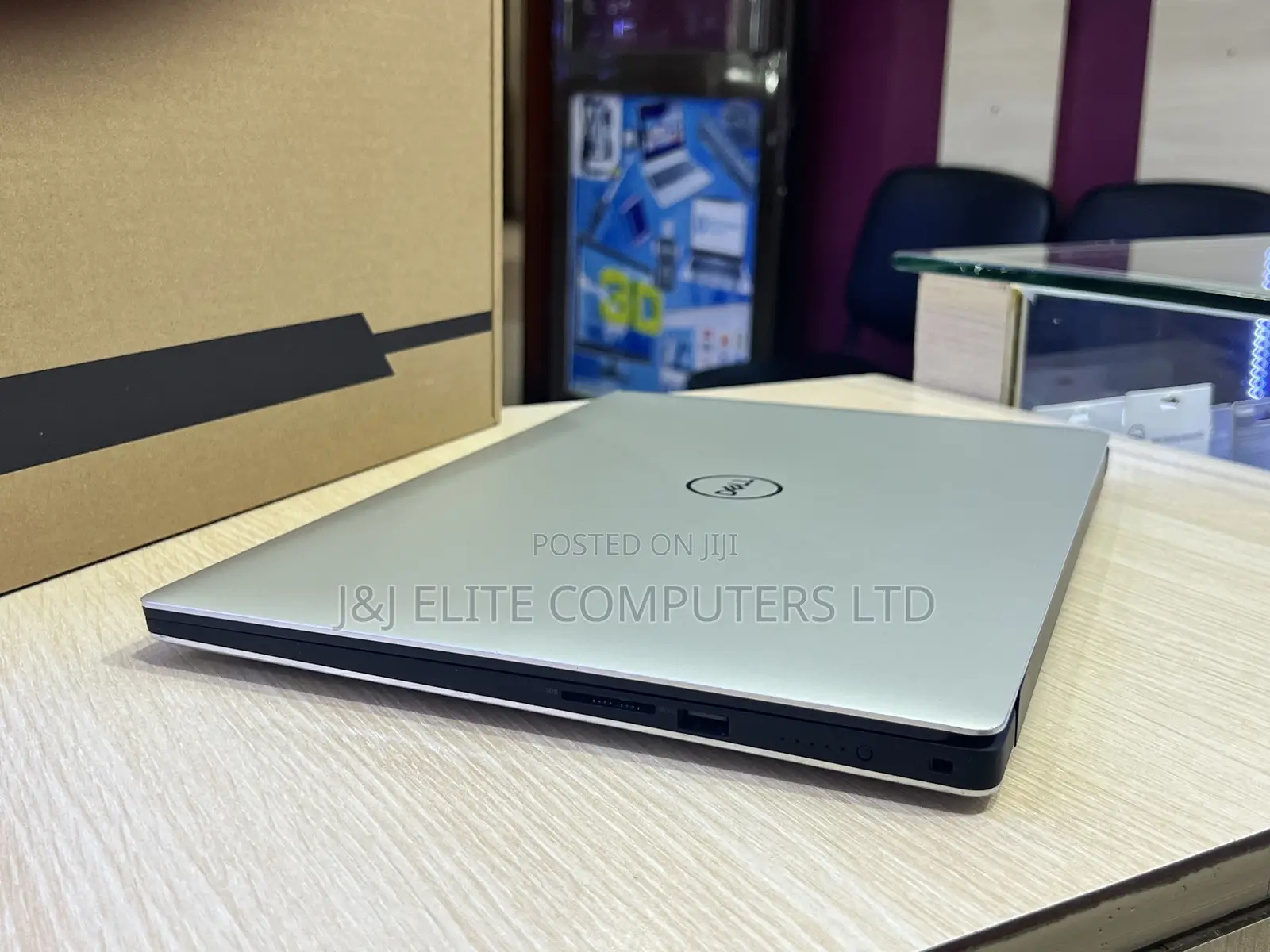Laptop Dell Latitude 5540 16GB Intel Core i9 SSD 512GB