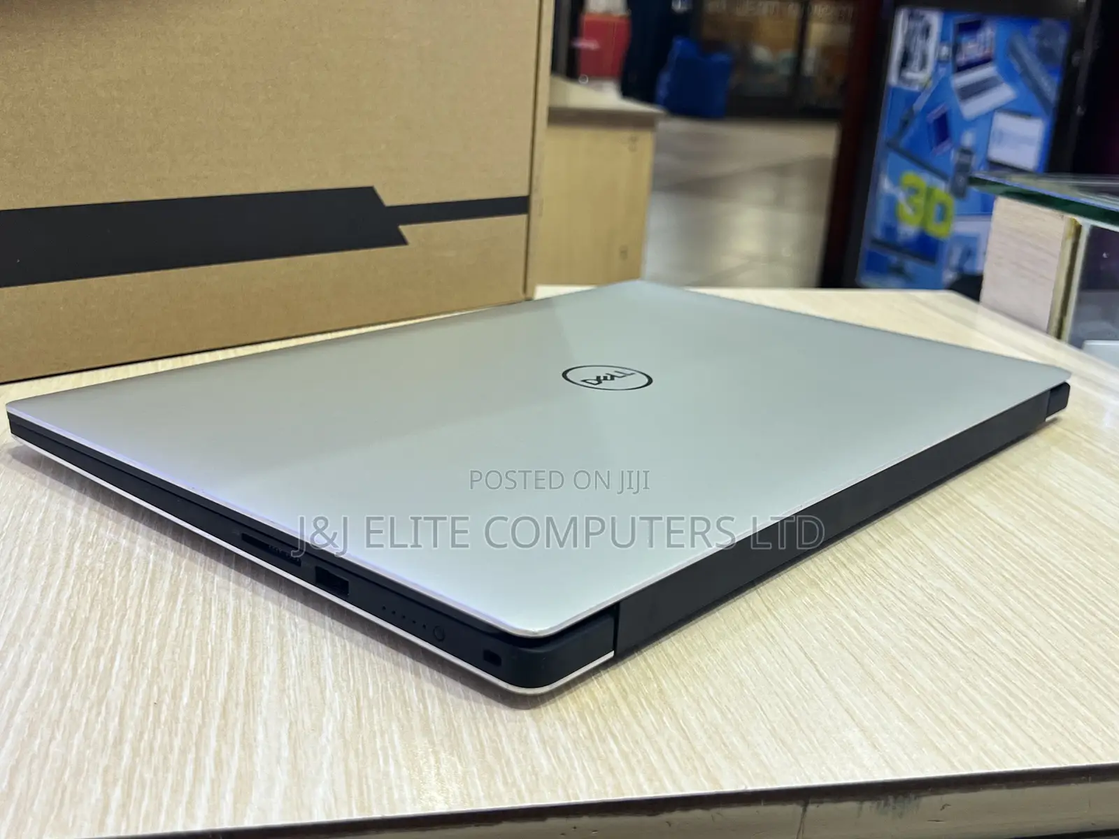 Laptop Dell Latitude 5540 16GB Intel Core i9 SSD 512GB