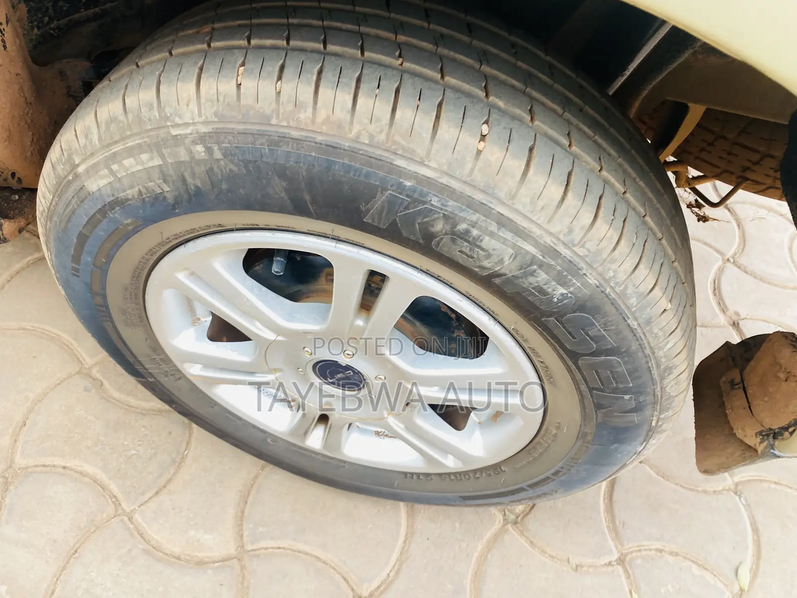 Toyota Ipsum 2001 Gold