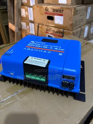 Victron Smartsolar MPPT 250v 100a Ve.Can Solar Controller