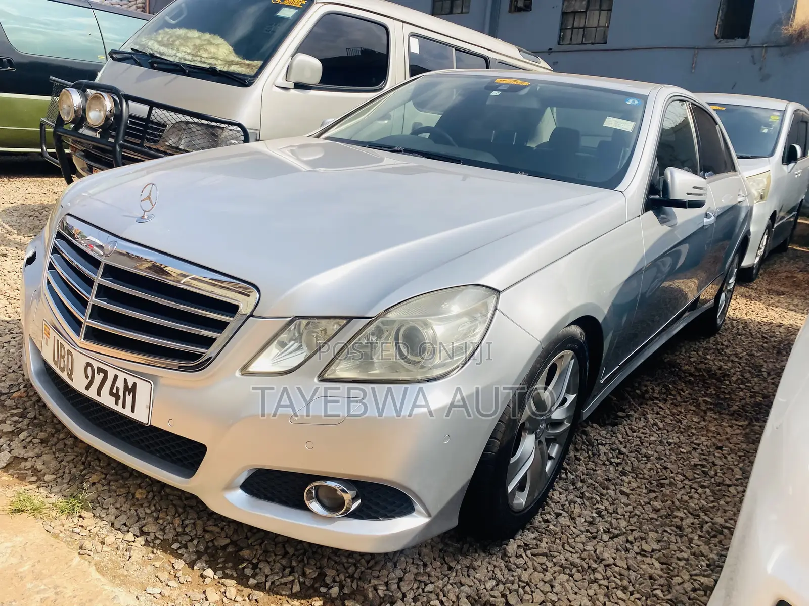 Mercedes-Benz E300 2010 Silver