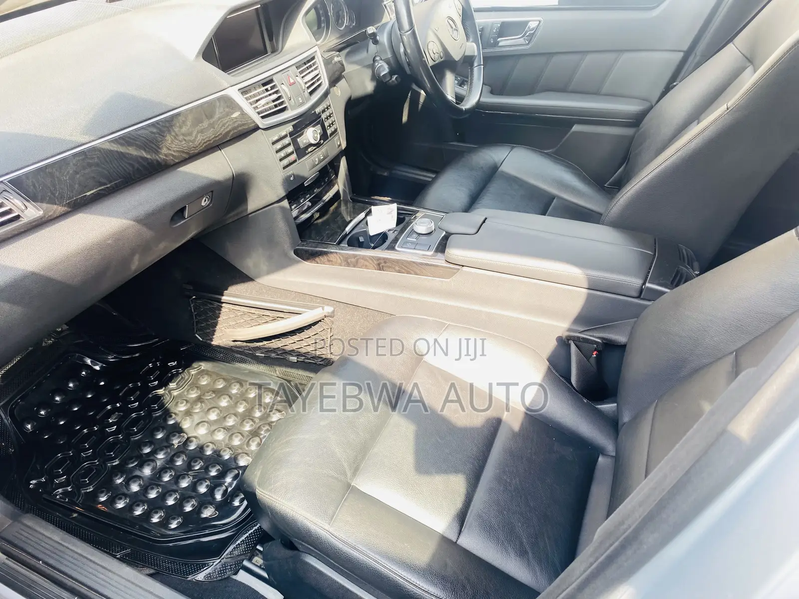 Mercedes-Benz E300 2010 Silver