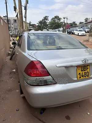 Toyota Mark II 2004 Silver