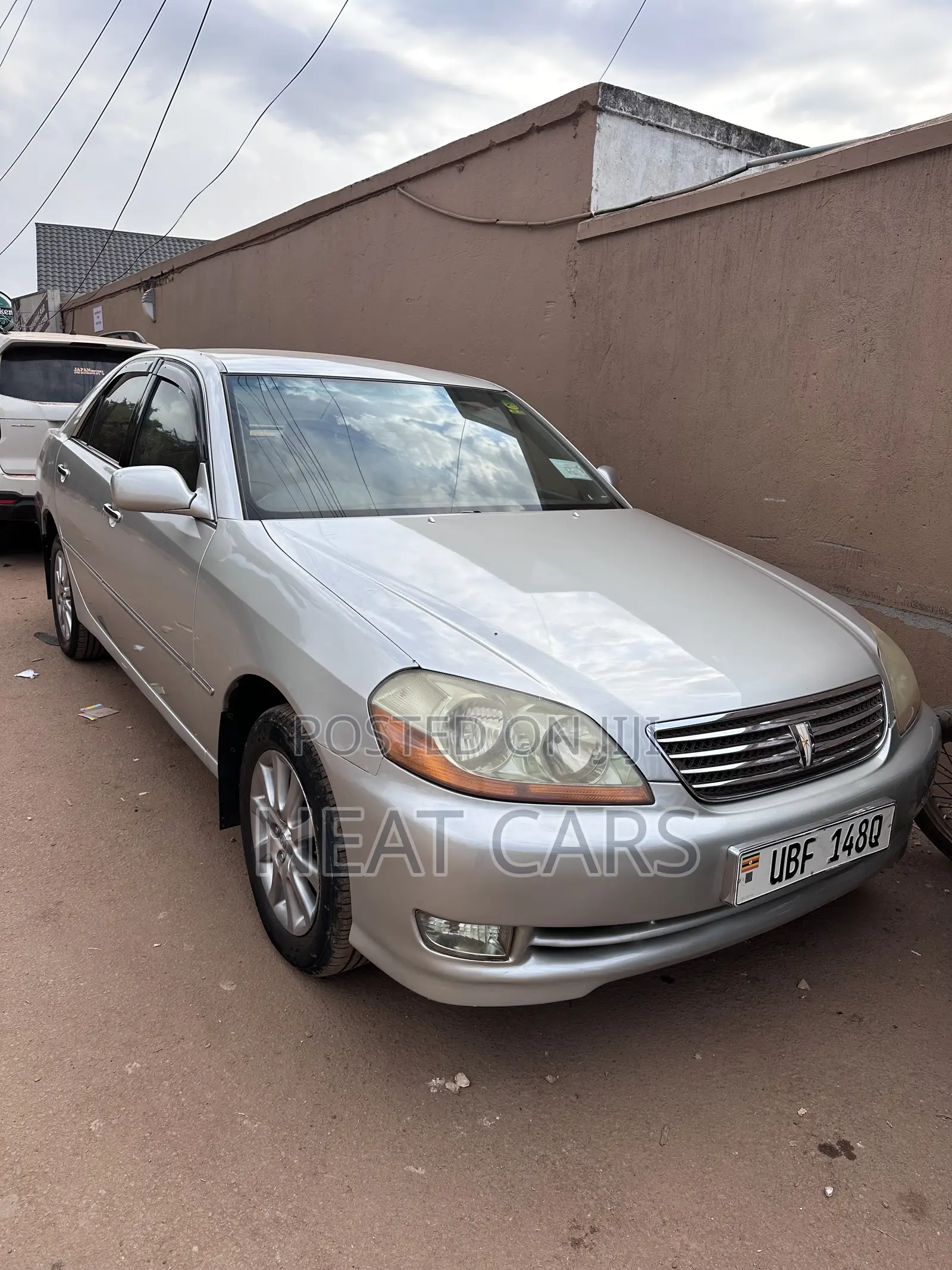 Toyota Mark II 2004 Silver