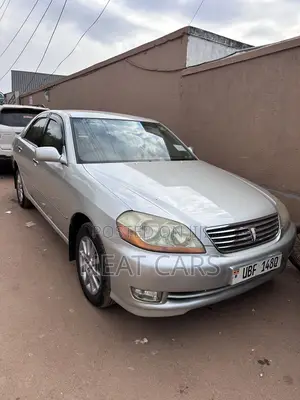 Toyota Mark II 2004 Silver