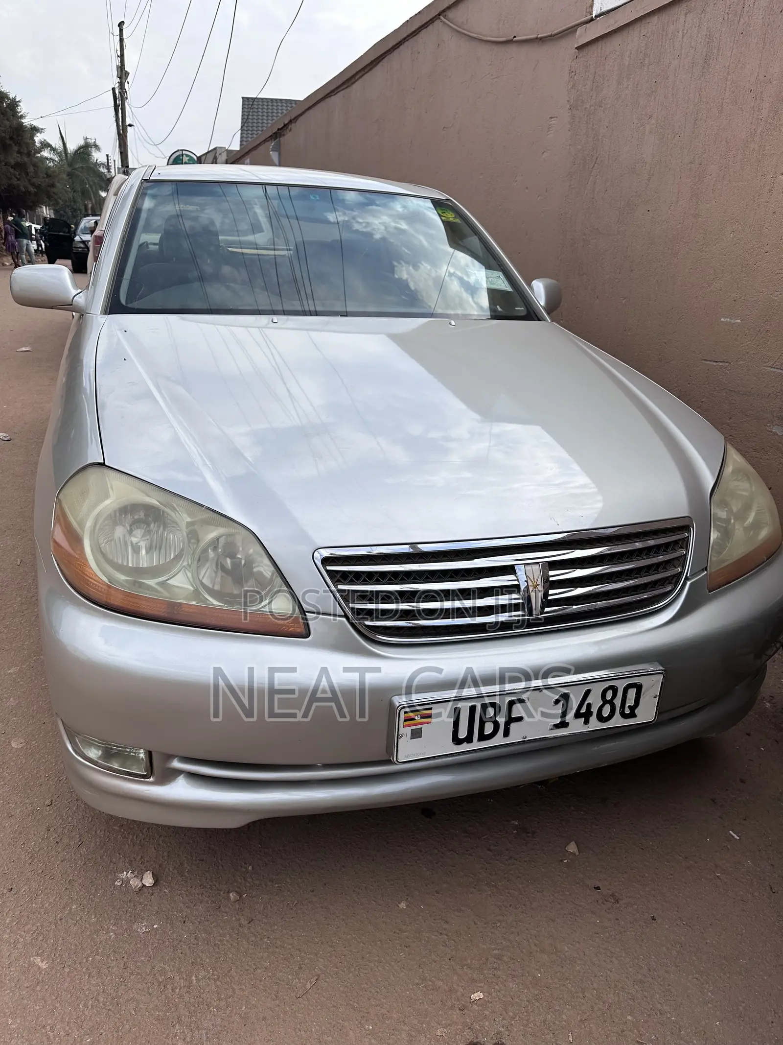 Toyota Mark II 2004 Silver