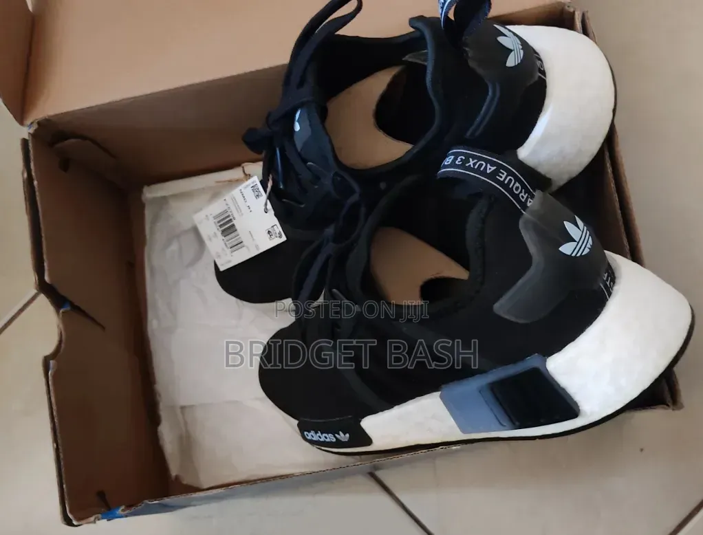 Original Adidas Women's NMD -R1 Sneakers