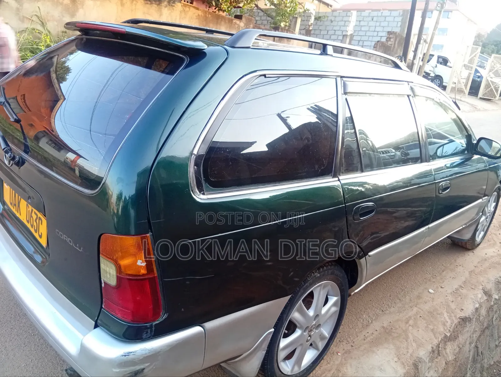 Toyota Corolla G-Touring 2000 Green