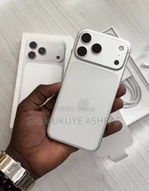 New Apple iPhone 17 Pro Max 1 TB Silver