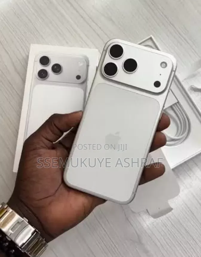 New Apple iPhone 17 Pro Max 1 TB Silver