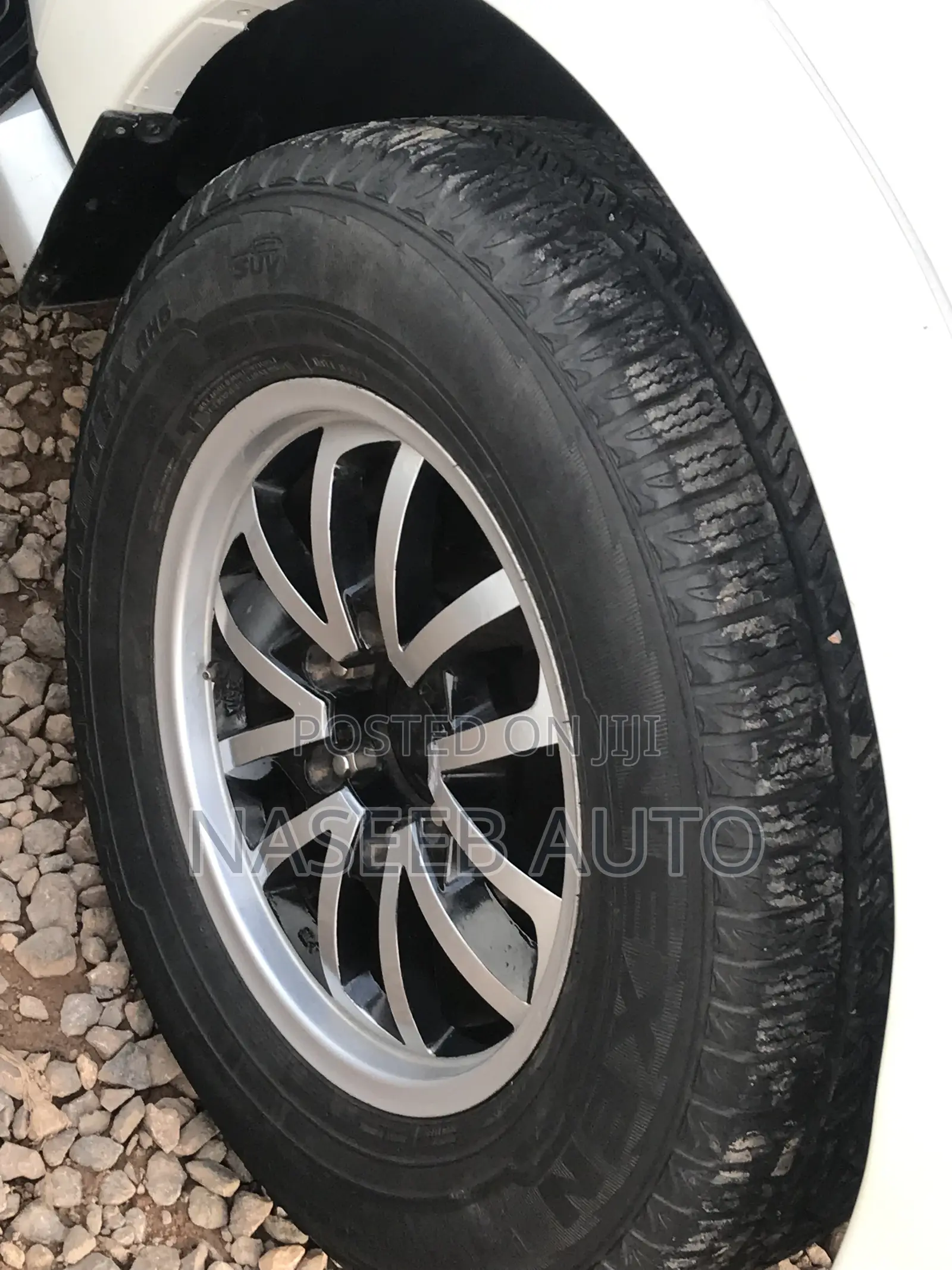 Mitsubishi Pajero 2009 White