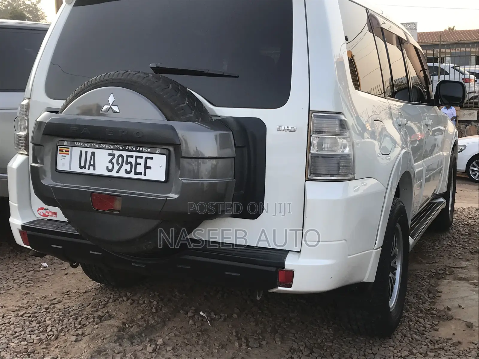 Mitsubishi Pajero 2009 White