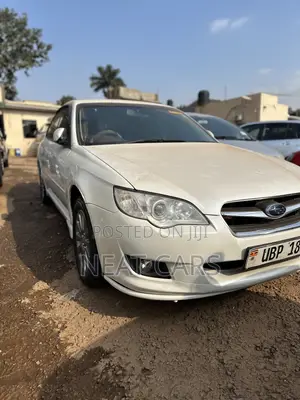 Subaru Legacy 2009 White