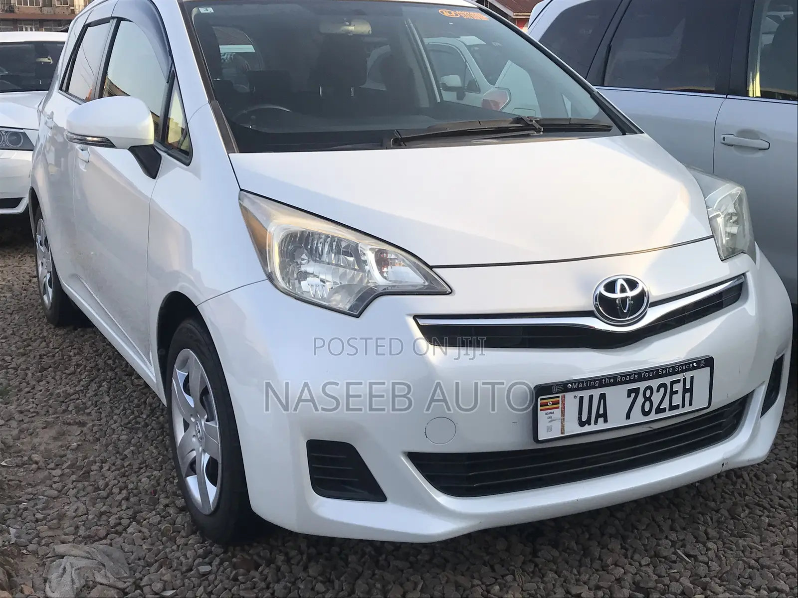 Toyota Ractis 2011 White