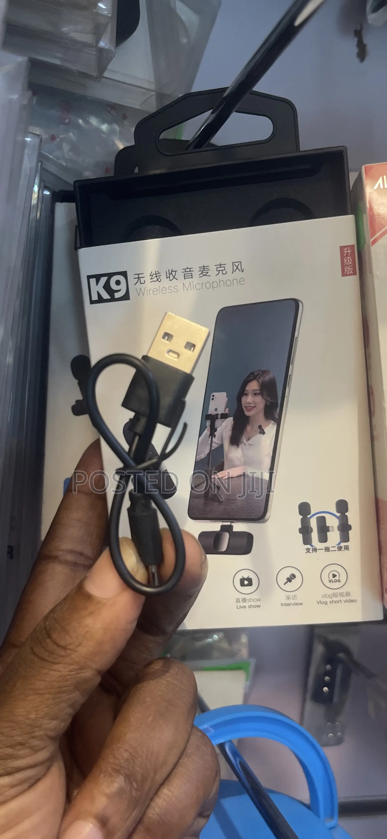 Wireless Microphones for Content Creation. Maximum Noise Cancellation