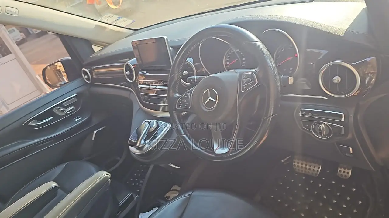 Mercedes-Benz V-Class 2015 Gray