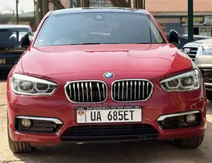 BMW 118i 2014 Red