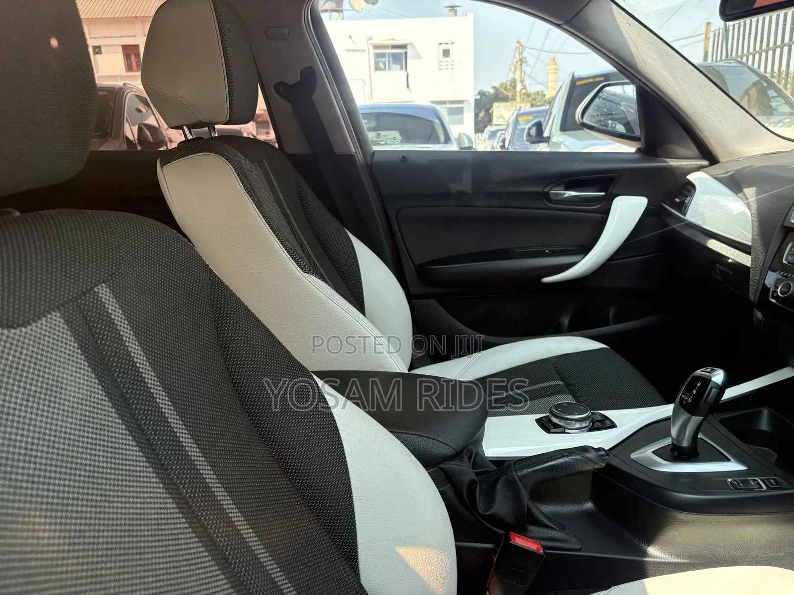 BMW 118i 2014 Red