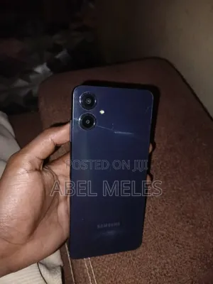 Samsung Galaxy A06 64 GB Blue
