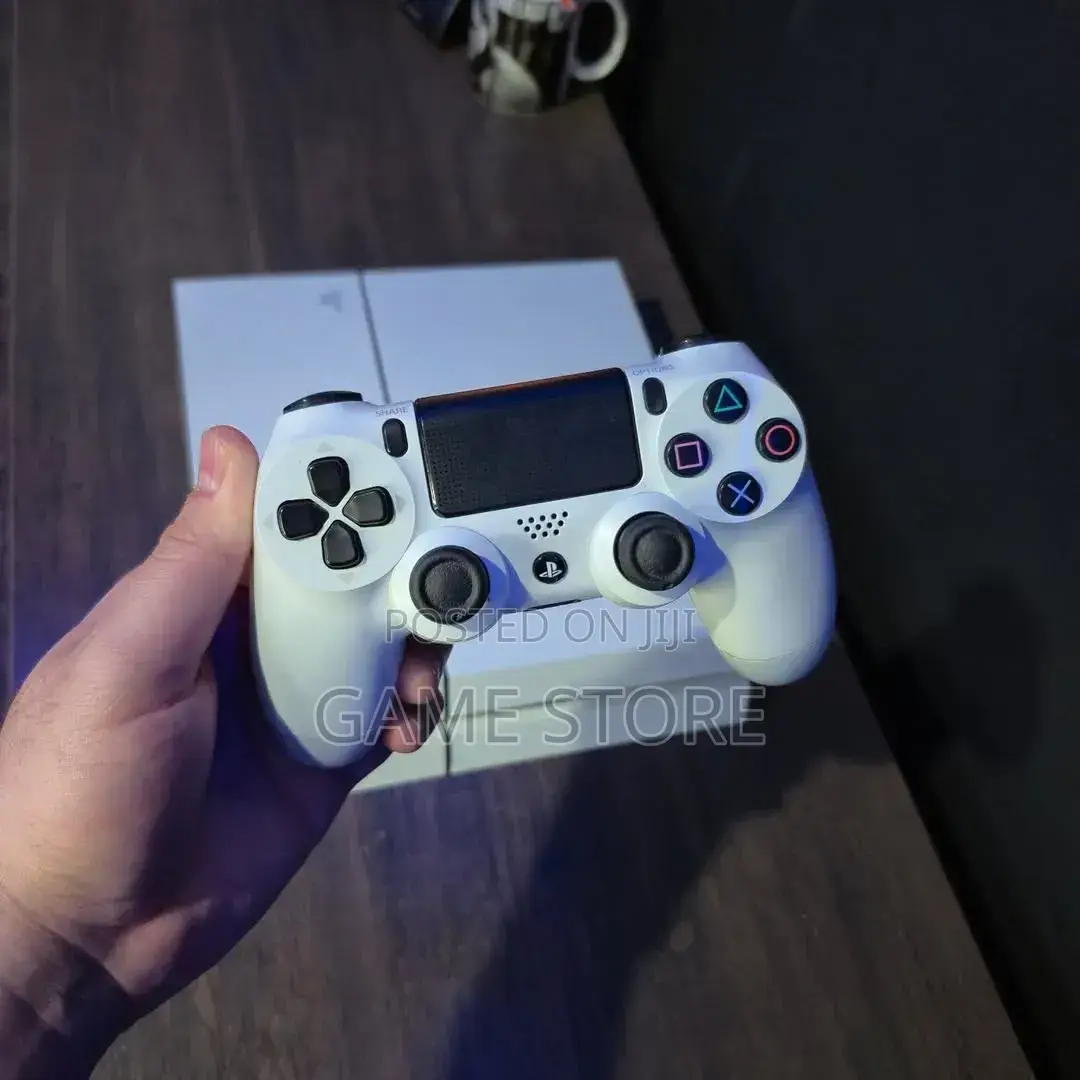 Ps4 Standard. Chipped Playstation 4