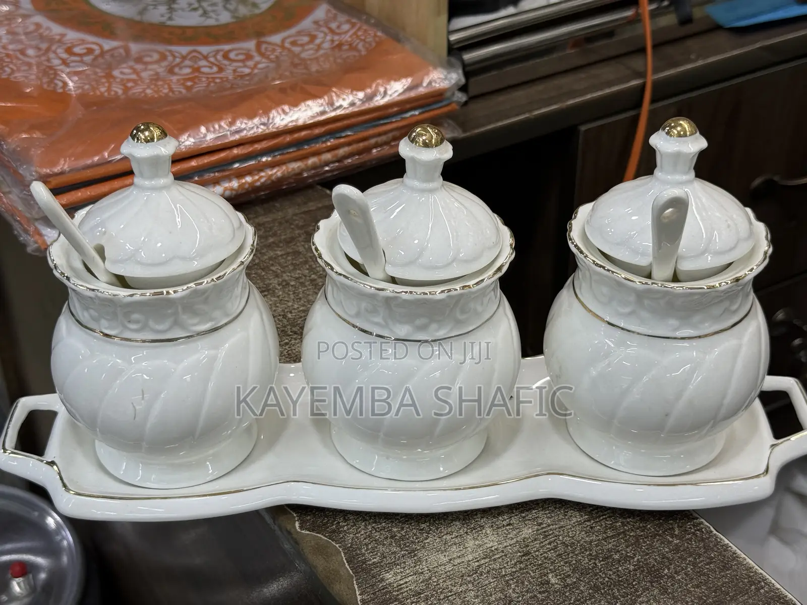 Elegant 3-Piece Ceramic Seasoning Jars Set With Tray Spoons