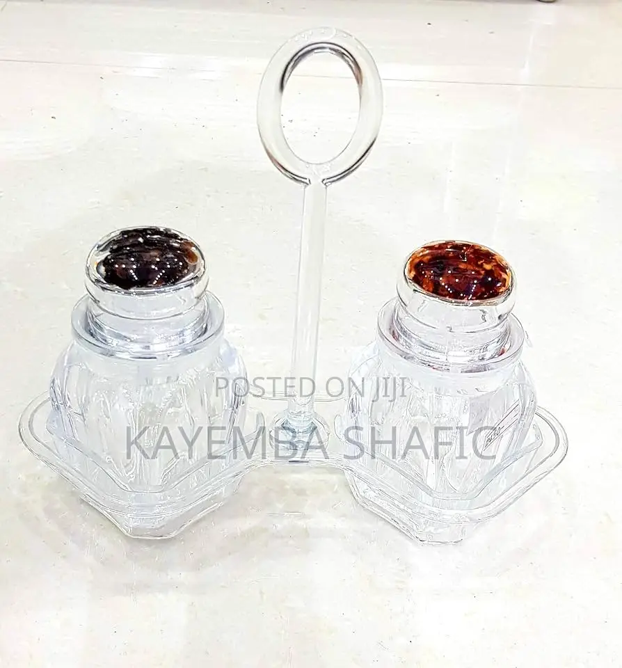 Elegant Acrylic Salt and Pepper Shaker Set With Holder