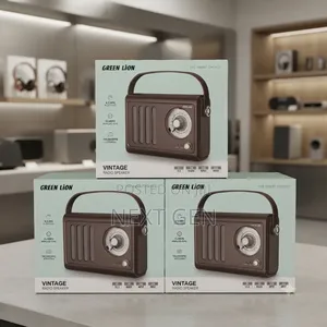 Green Lion Vintage Radio Speaker