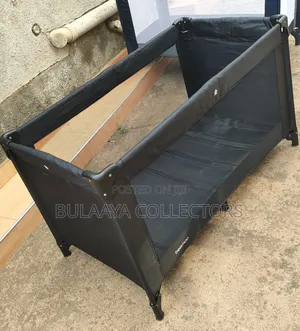 Uk Used Beemoo Folding Travel Crib/ Crib/Bed.