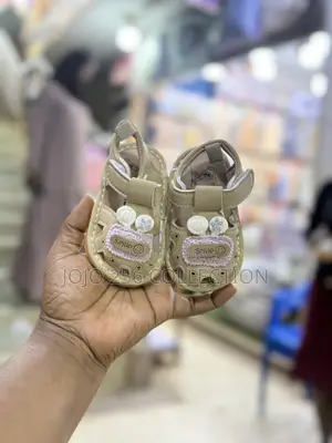 Baby Squeaky Shoes