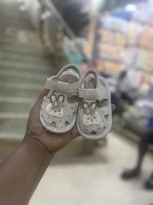 Baby Squeaky Shoes