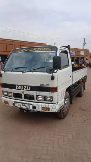 Isuzu Elf in Very Good Condition