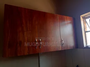 Simple Kitchen Cabinet Unit for Singles