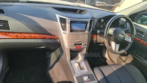 Subaru Legacy 2016 White