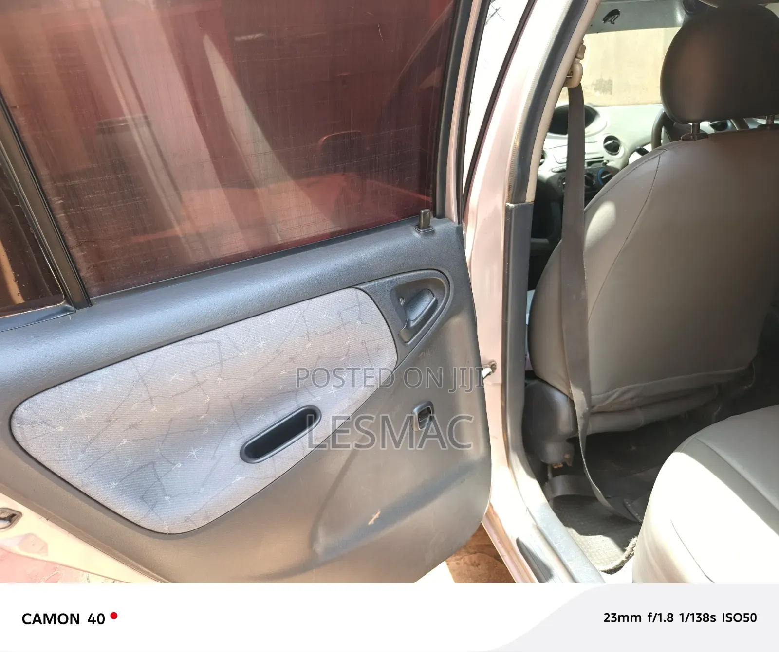 Toyota Vitz 2002 Silver