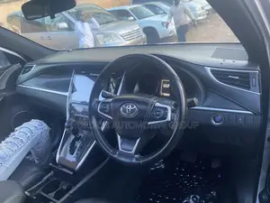 Toyota Harrier 2.0 4WD 2014 Silver