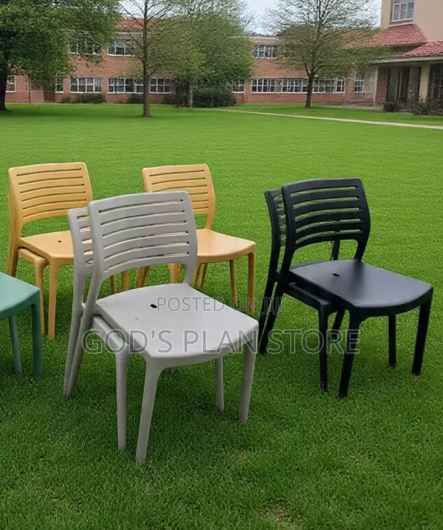 Chiavari Outdoor Indoor Plastic Chairs Plastic Chairs for Restaurant