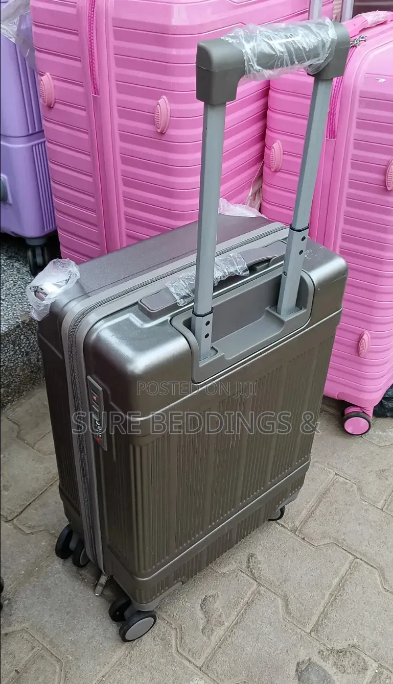 Rena Simple Suitcase