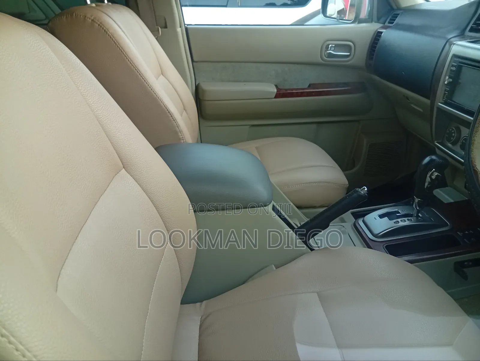 Nissan Patrol 4.5 2011 Black